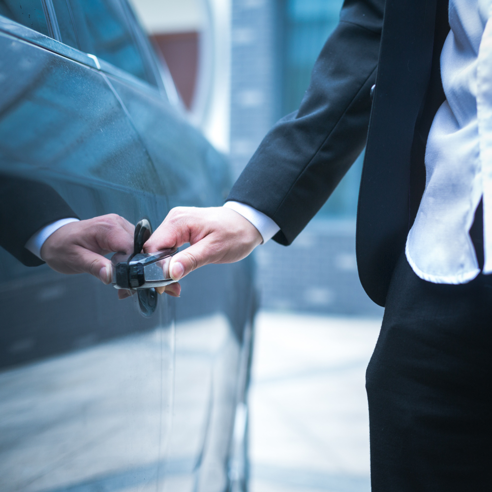 Auto locksmith