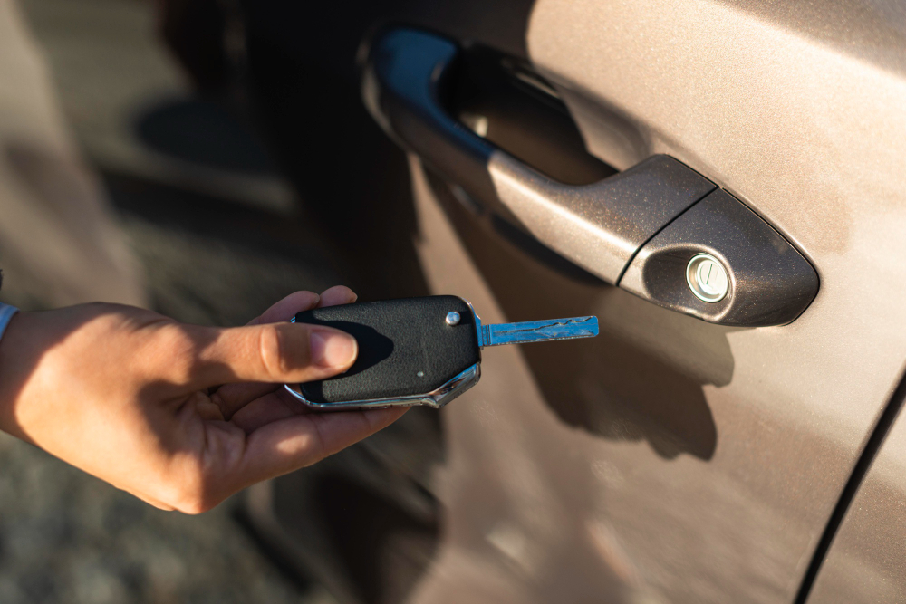 Auto locksmith